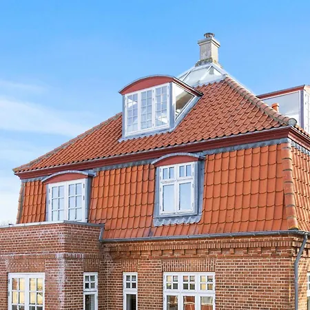 Stunning In With Wifi * Skagen